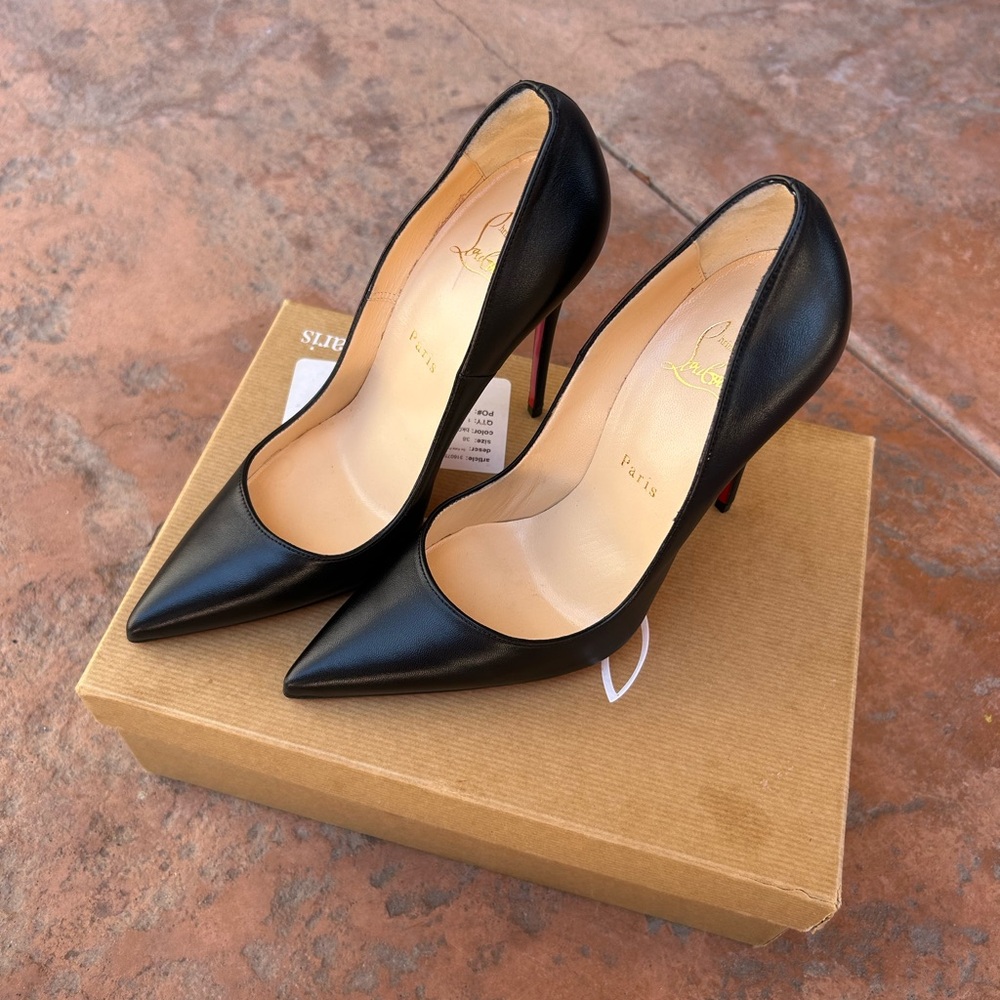 Christian Louboutin Classic Black Leather Heels - Size 8, fits a size 7!!!